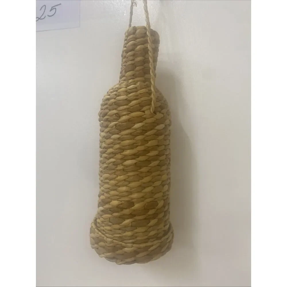 Vtg Hanging Raffia Wine Bottle Holder Woven Basket Travel Carrier 4.5”X 12” T